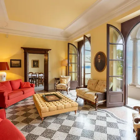 Villino San Remigio 18 Pax Villa Verbania